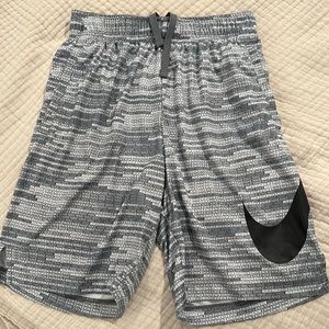 Nike Dri-Fit shorts boys L